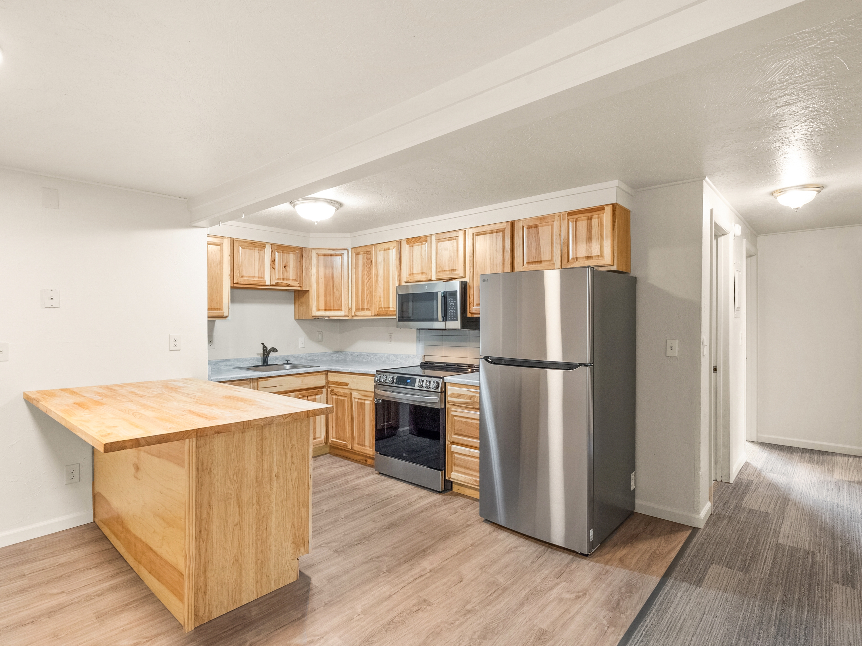 515 South 11th Avenue - B